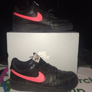 Air Force 1 Black Swoosh Pack